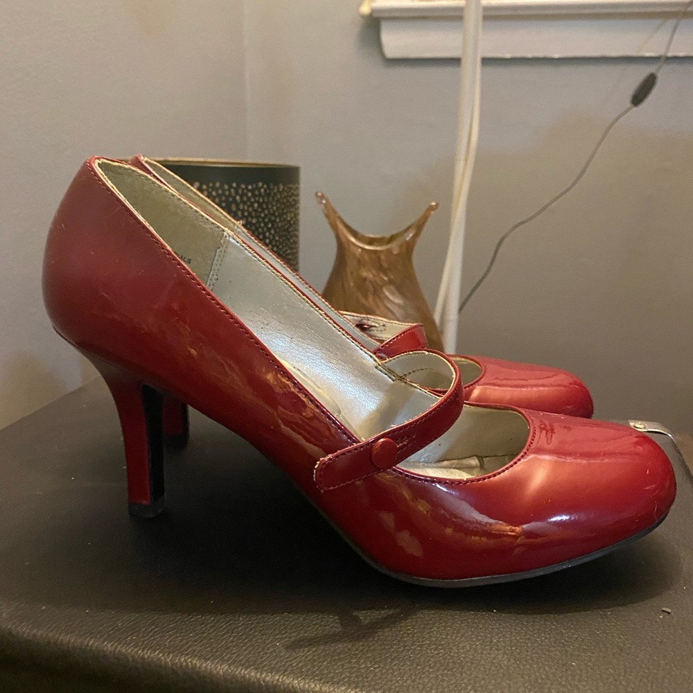 Red Mary Jane - Heels - Shoes - MixIt - Size 8.5